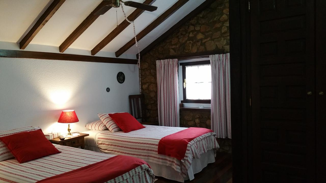 Mies De Hostal